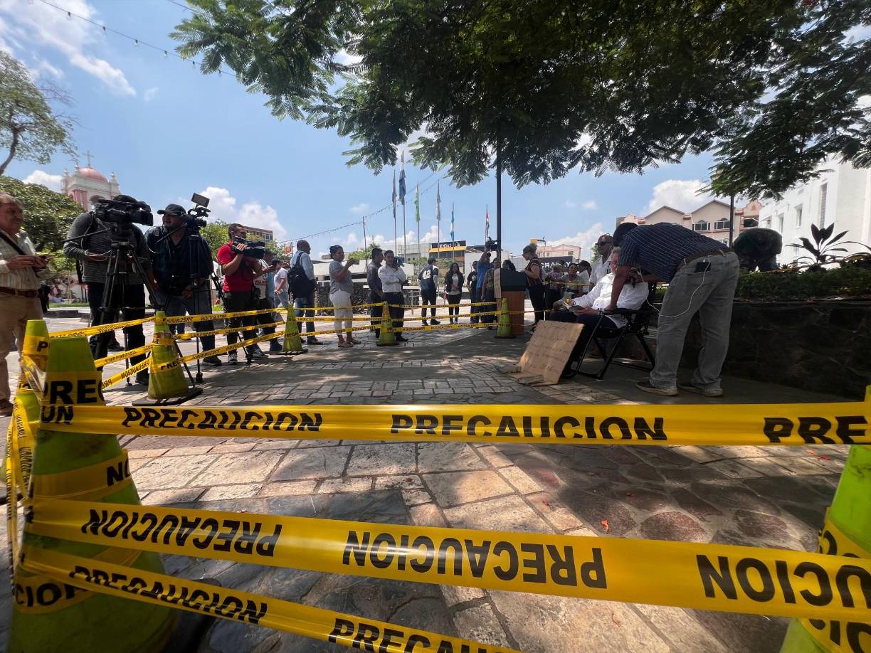 En huelga de hambre alcalde de San Pedro Sula, Roberto Contreras