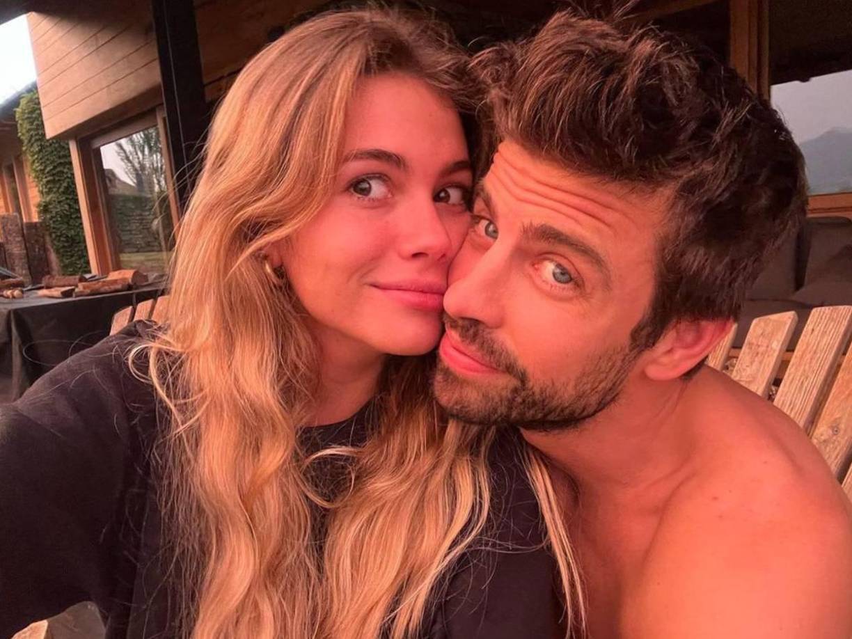 El paparazzi también afirmó que Piqué “se ha separado momentáneamente de Clara Chía por culpa indirectamente de Shakira”.