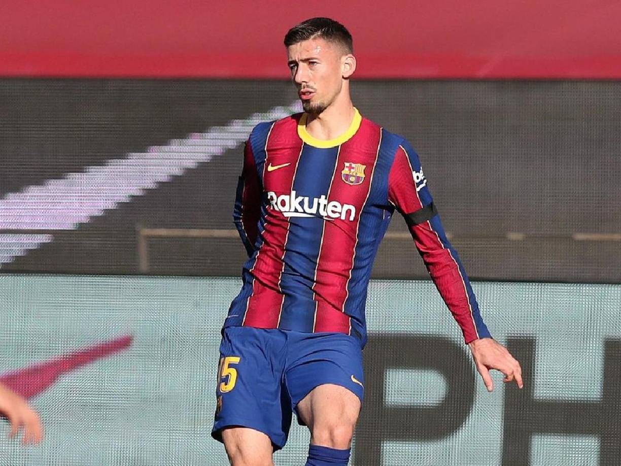 Mundo Deportivo informa que el Barcelona está cerca de llegar a un acuerdo con Lenglet para renovar su contrato.