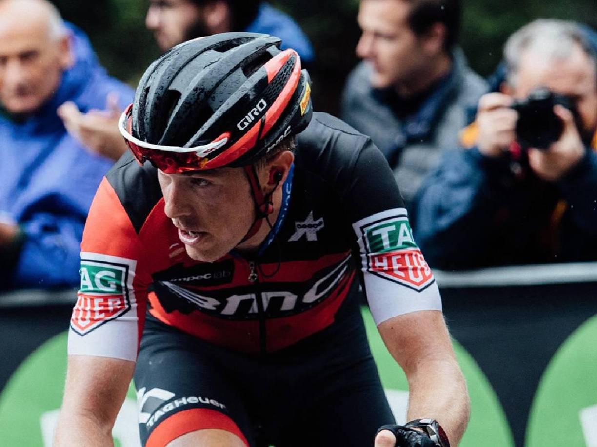 En dichas imágenes muestran a Hoskins intentando alcanzar la palanca de la puerta antes de ser golpeada por la camioneta.