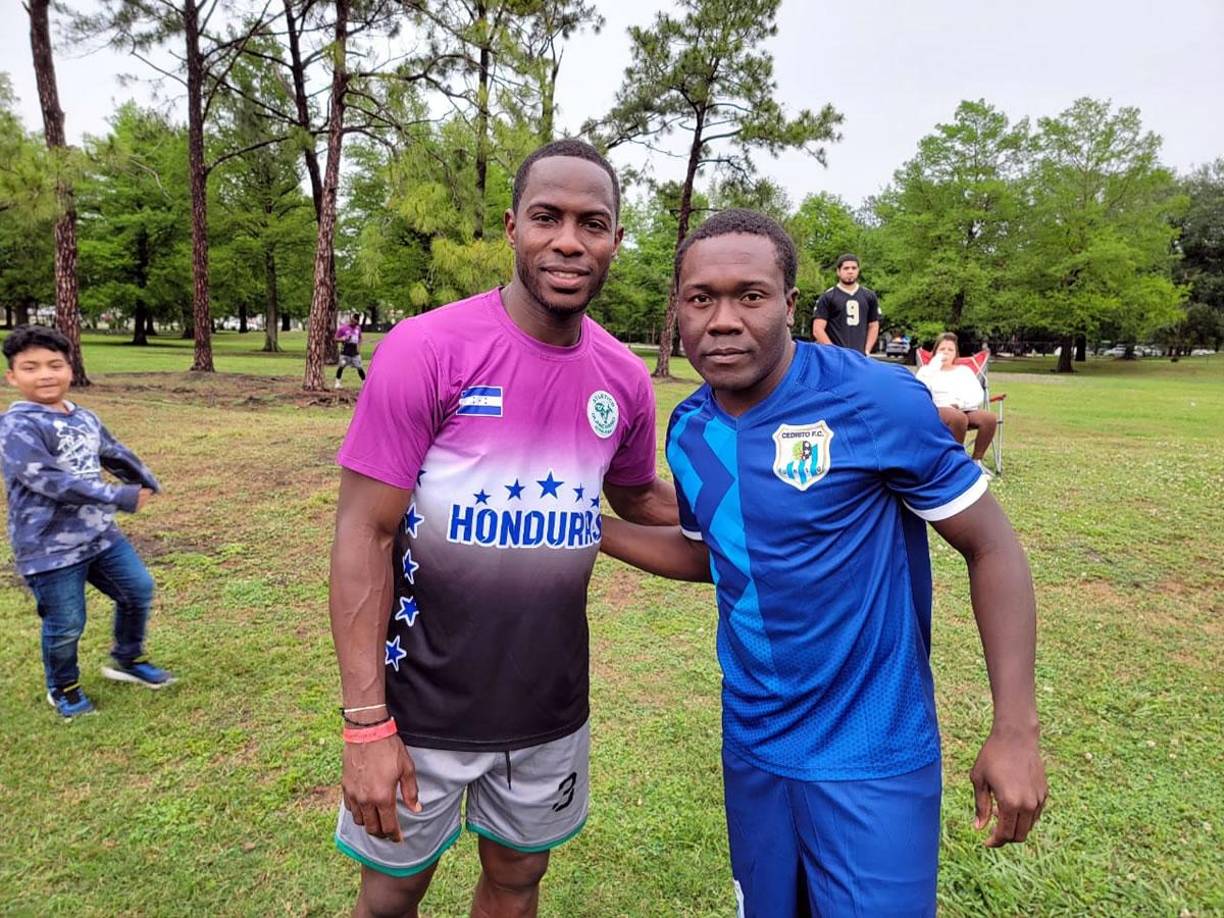 El histórico y leyenda de Honduras, el defensor Maynor Figueroa, está jugando con el equipo Olanchano en la New Orleans Cup.