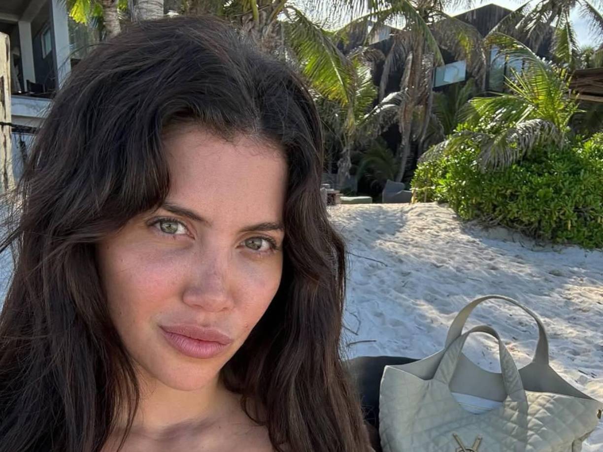 En sus palabras, dejó claro su enfado con la relación y apuntó directamente a lo que considera falta de respeto y lealtad, valores que, según ella, “quienes se meten en camas ajenas nunca entienden”.