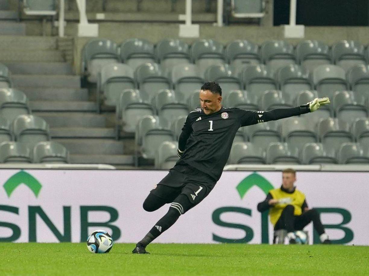 Desde su aterrizaje en París, Keylor ha jugado 73 partidos entre todas las competiciones. En su periplo en el PSG, Keylor ha conseguido tres Ligue 1, dos Copas de Francia, una Copa de la Liga y tres Trophées de Champions