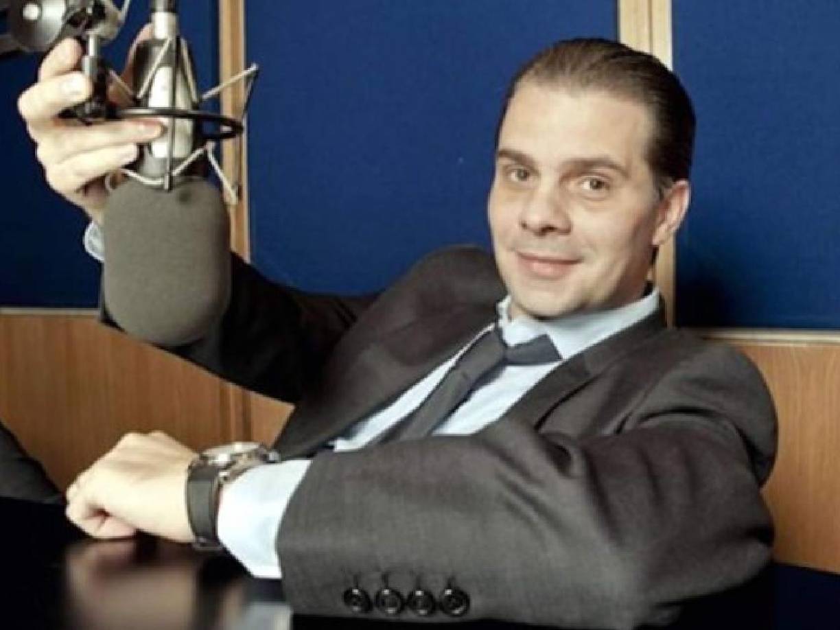 Muchos se preguntaron sobre la ausencia de Martinoli, con quien trabajó durante un tiempo en TV Azteca.