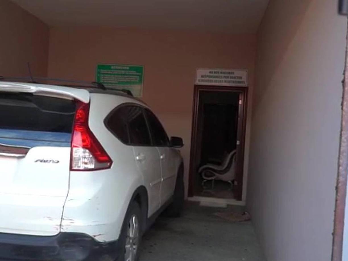 En la relación de hechos dada a conocer por las autoridades policiales se establece que la joven salió aproximadamente a las 7:00 am de su casa de habitación en la colonia Colvisula en su vehículo Honda CRV, color blanco, hacia su lugar de trabajo, ubicado en la colonia Vieja Primavera.