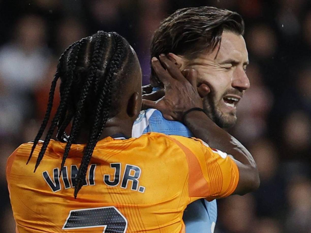 Las cosas se empeoraron en Real Madrid luego de que Vinicius agredió al portero del Valencia. 