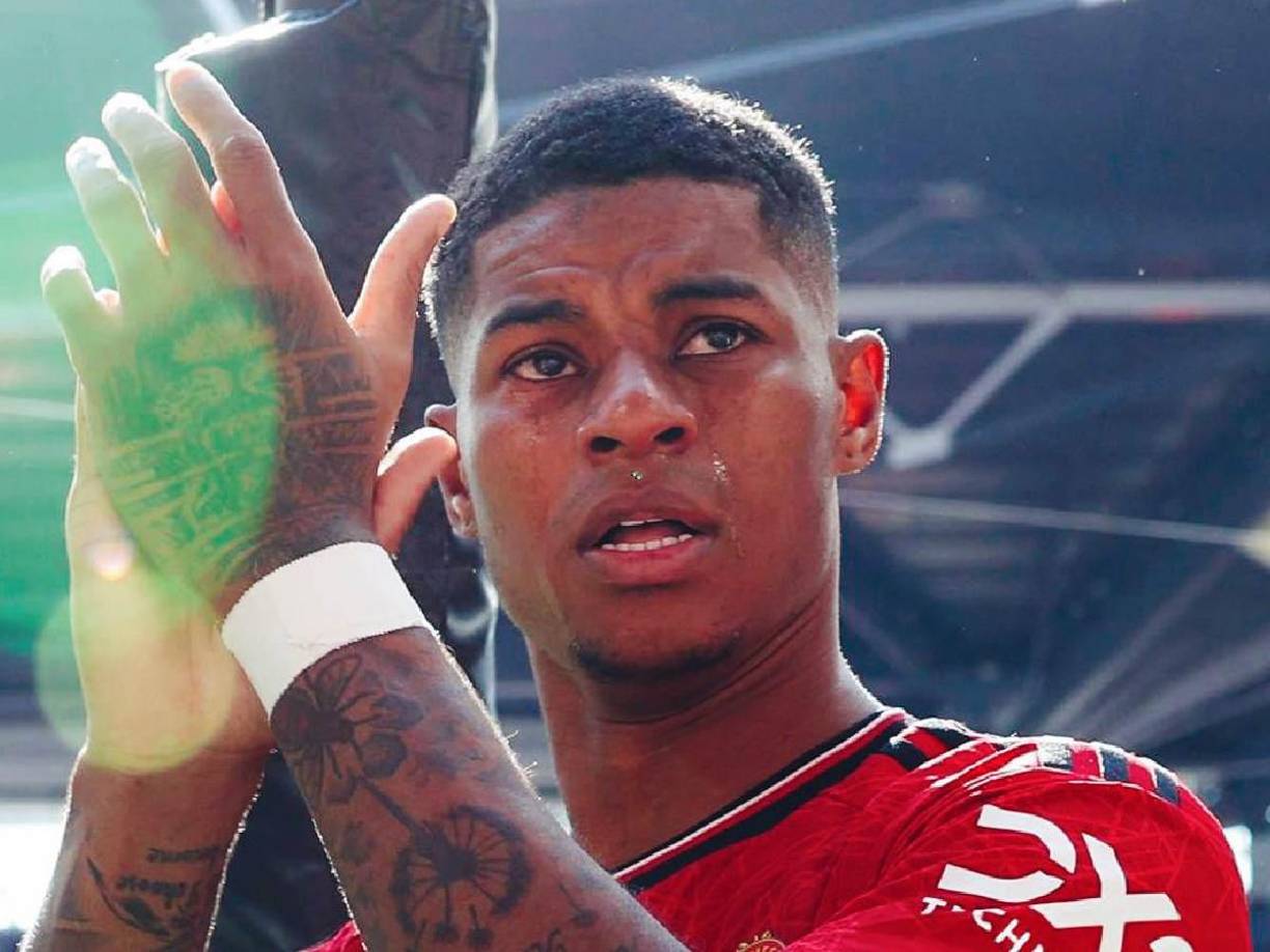 Según el diario Sport, ante la posible salida de Rashford del United, el Barcelona no se olvida de él y lo tendrían en la mira para reforzar el ataque.