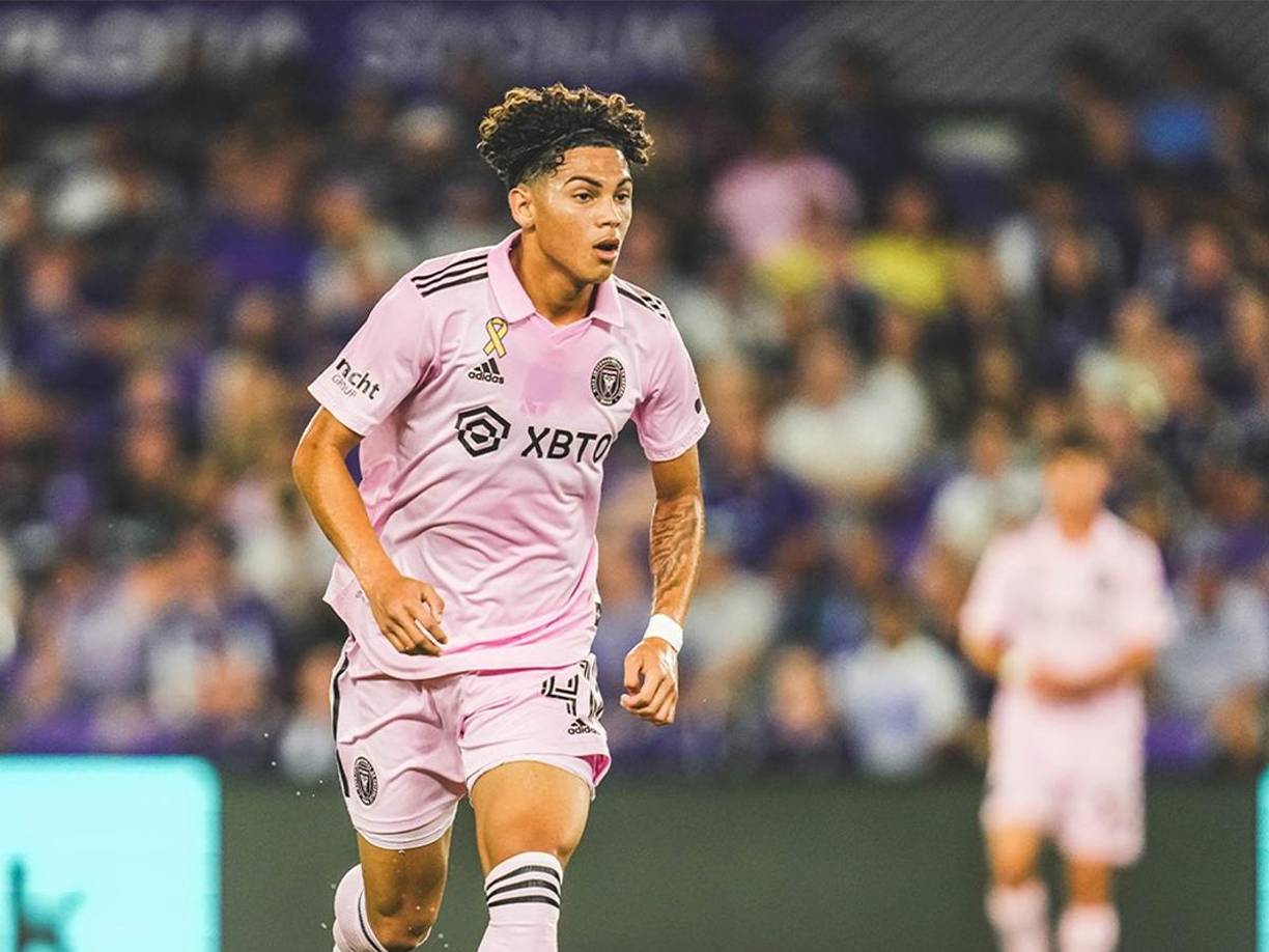 ”Es importante para mí, es mi primer gol aquí en un clásico. Estoy muy feliz por anotar”, señaló David Ruiz. 