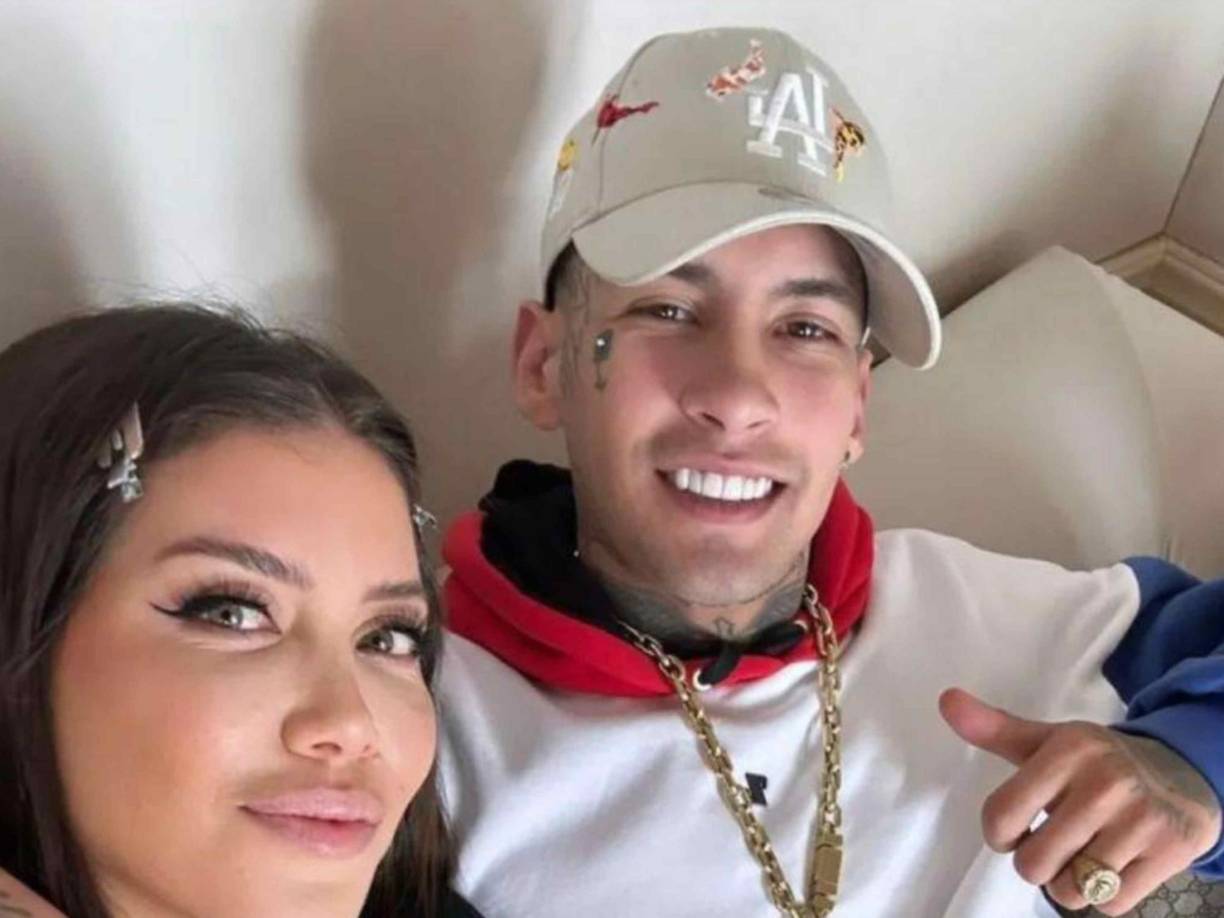 Después de varias idas y vueltas, rumores, especulaciones, indirectas, amistades y enemistades, Wanda Nara decidió oficializar su relación con Elián Ángel Valenzuela, alias L-Gante. 