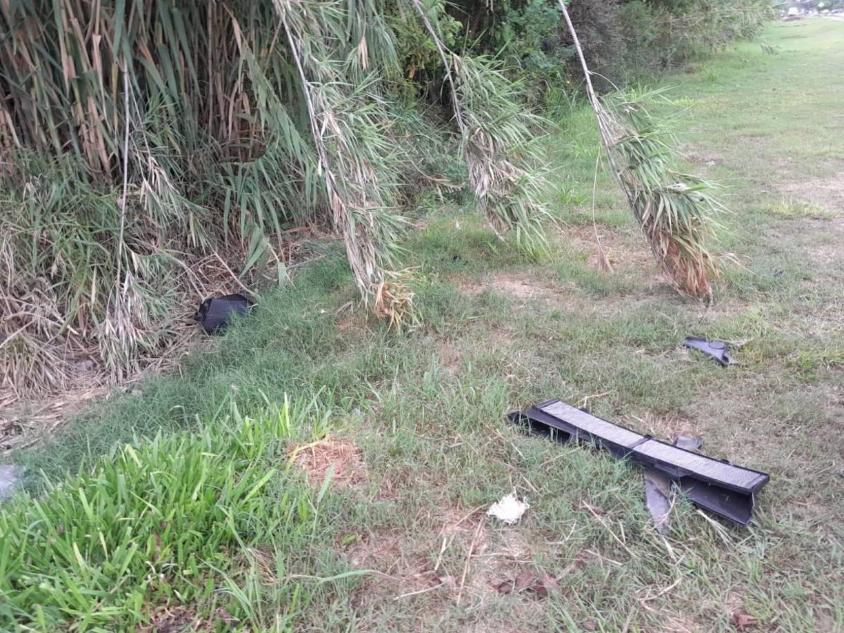 Desde hace varios días, el delantero de Colón de Santa Fe se encuentra desaparecido, y esta mañana apareció abandonado y desmantelado un BMW gris que le pertenecería.