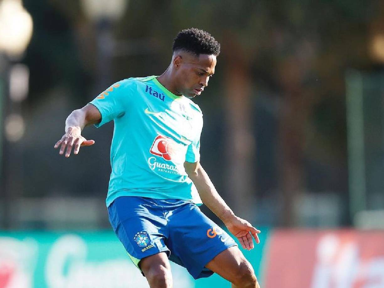 Defensa: Wendell, el lateral zurdo del Porto apunta para arrancar en el 11 titular.