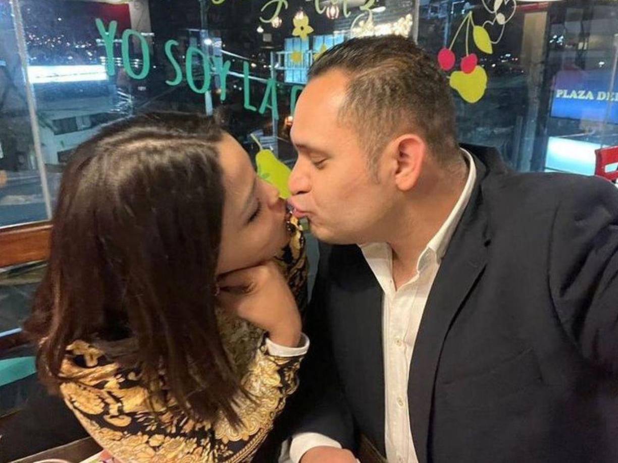La periodista habló sobre tener un tercer hijo junto a su esposo Denis Andino. 