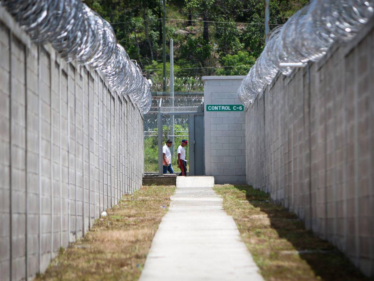 Un informe de Inteligencia Policial, reveló que a través de drones los privados de libetad ingresaban drogas durante la administración de la Policía Nacional. Sin embargo, estos artefactos no fueron encontrados durante los decomisos de la actual administración de la Policía Militar. 