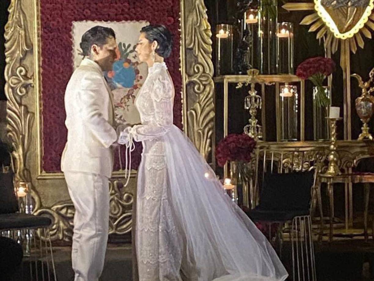 Recalcó que creía completamente en el amor de la pareja, al estar seguro que se trataba de un sentimiento genuino, ya que era testigo de cómo todo valió la pena para los jóvenes recién casados que lucharon por su amor.