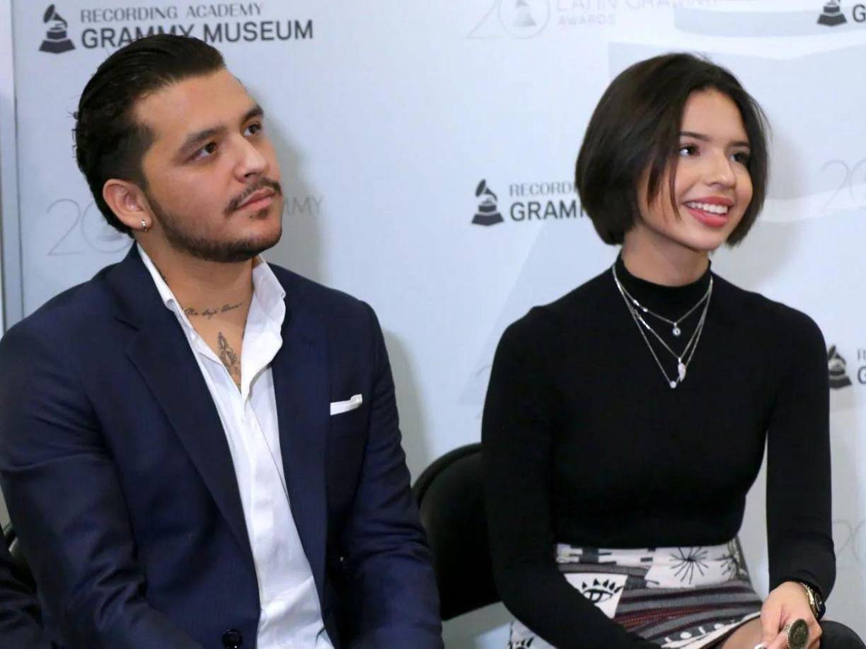 Usuarios se dieron a la tarea de compartir algunos videos de la entrevista de la hija de Pepe Aguilar y en uno de estos se habría destapado cómo la artista menciona un detalle de Christian Nodal.