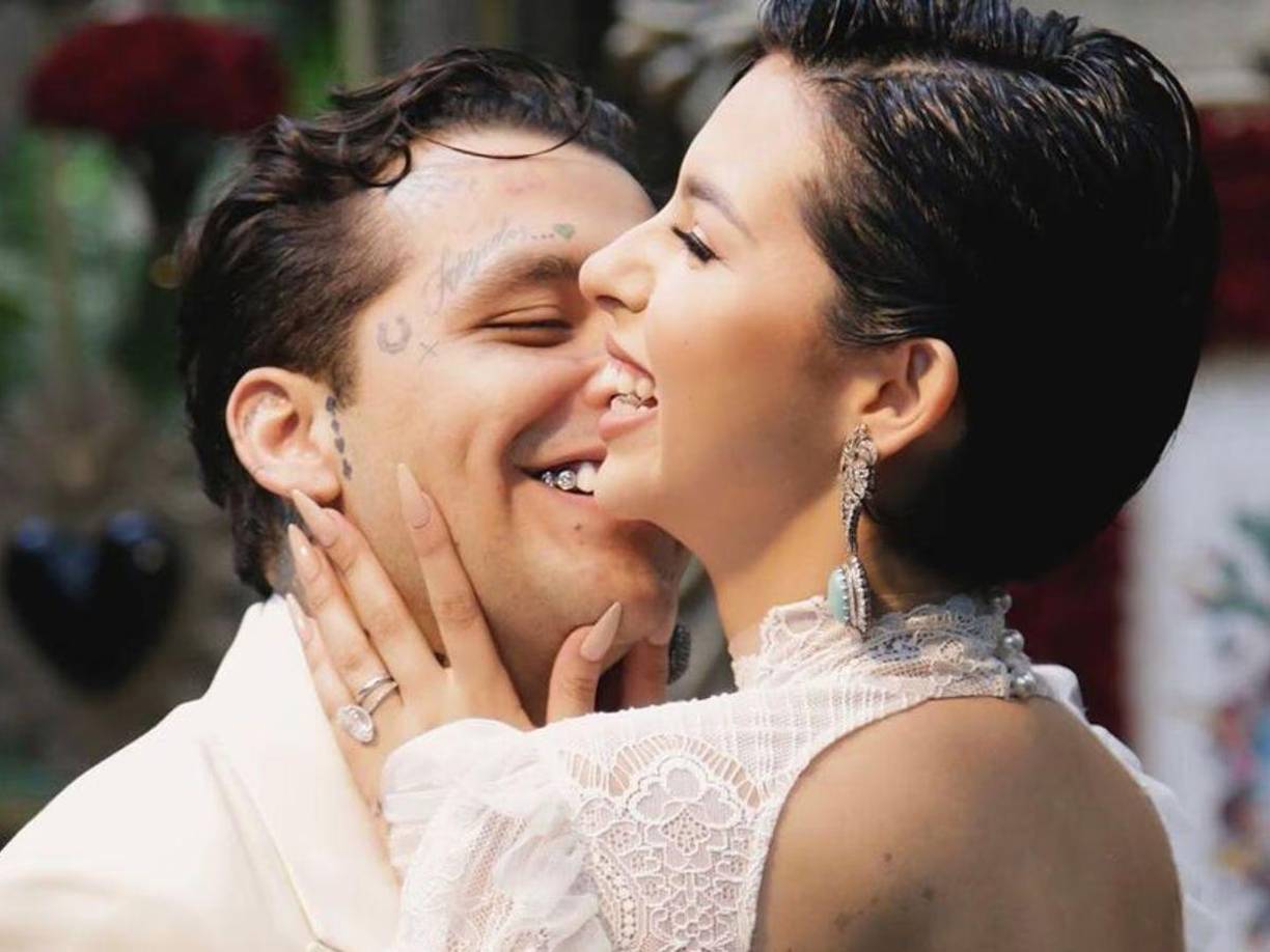 Dani Flow aseguró que él hizo lo mismo en las publicaciones que tiene Nodal junto a Ángela Aguilar y su expareja, Cazzu. 