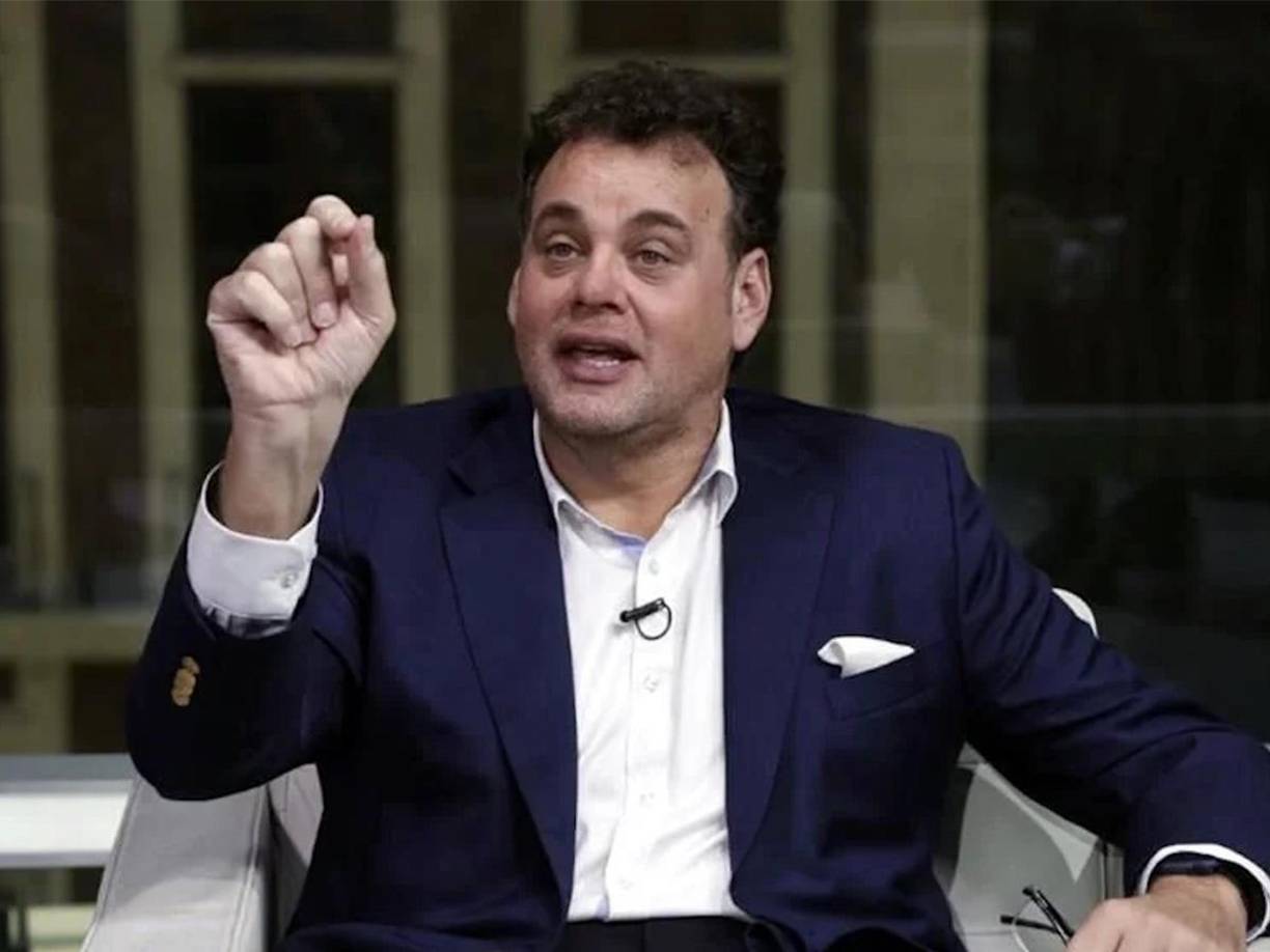 Una jugosa oferta económica le hizo cambiar de parecer a Faitelson. El periodista percibirá en Televisa un 30% más de su sueldo actual. 