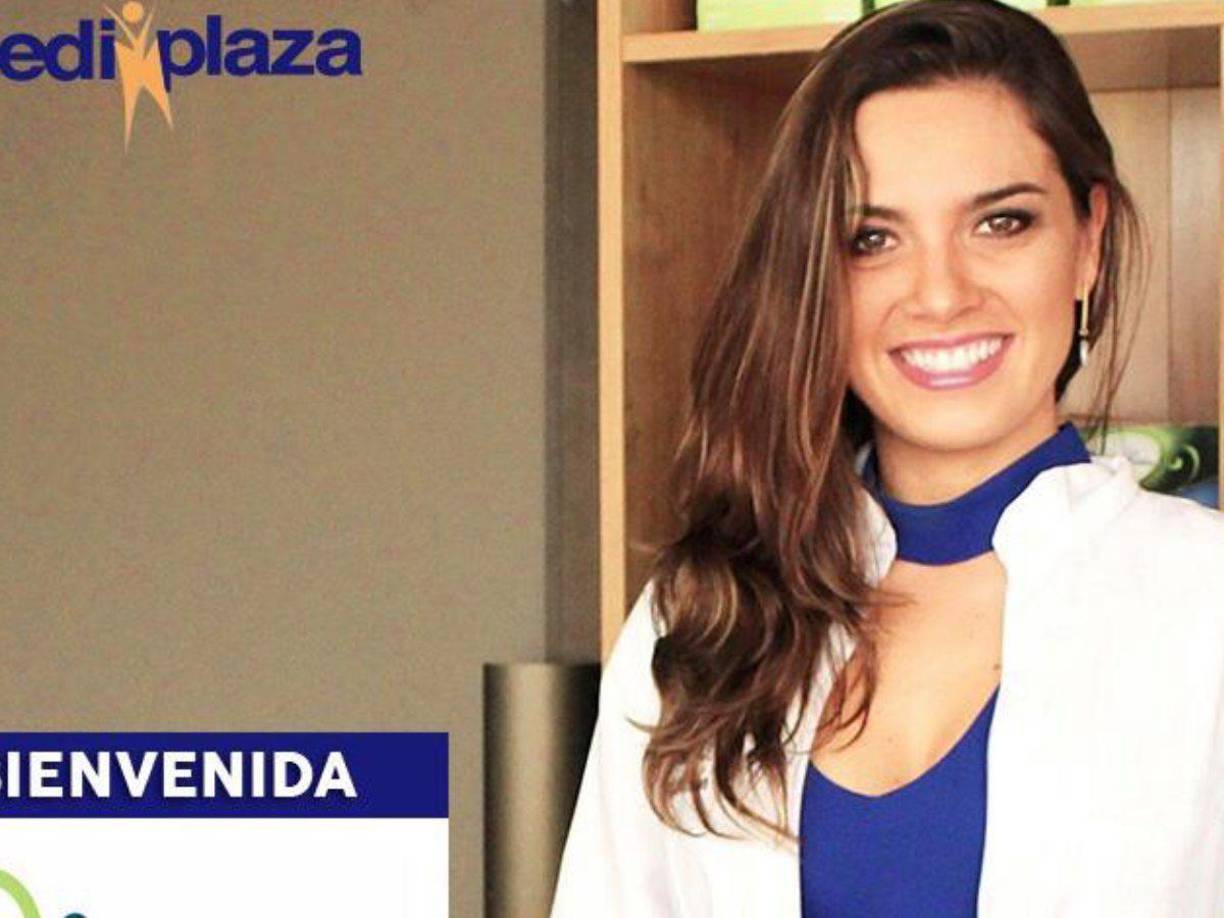 Real España se ha llenado de ticos. Daniel Chacón es el director general, Jeaustin Campos el técnico y ahora, la bella Cinthia Castro.