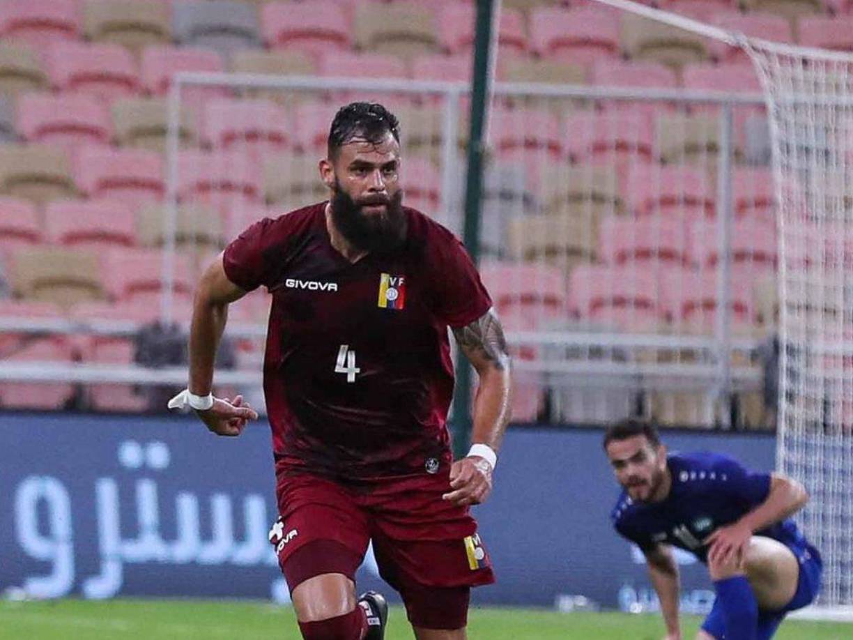 Jhon Carlos Chancellor cuenta con 32 años de edad.