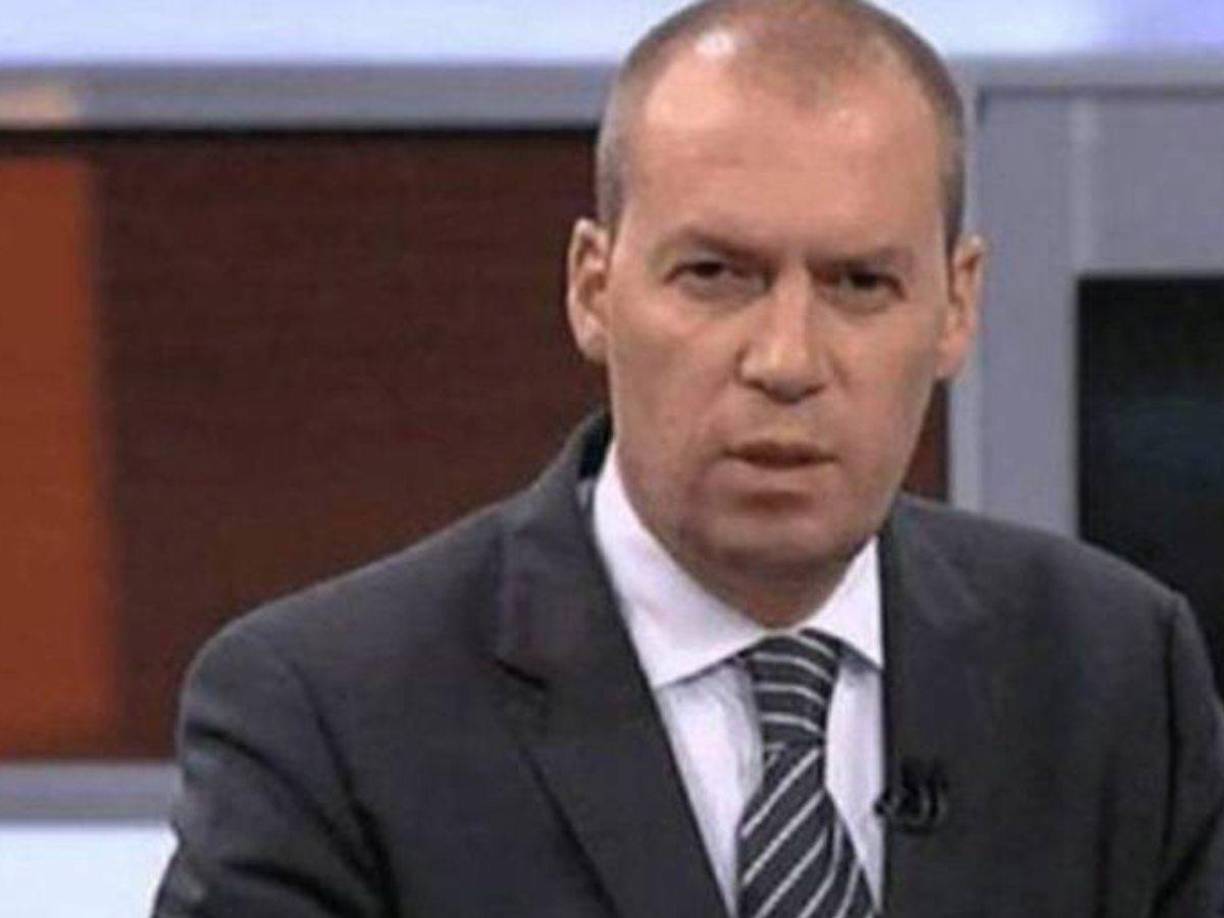 André Marín narró que a principios de 2022 le “explotó el estómago” por divertículos, un padecimientos que consta en la aparición de sacos que se inflaman en el tracto digestivo, que en caso de reventarse podría provocar infecciones.