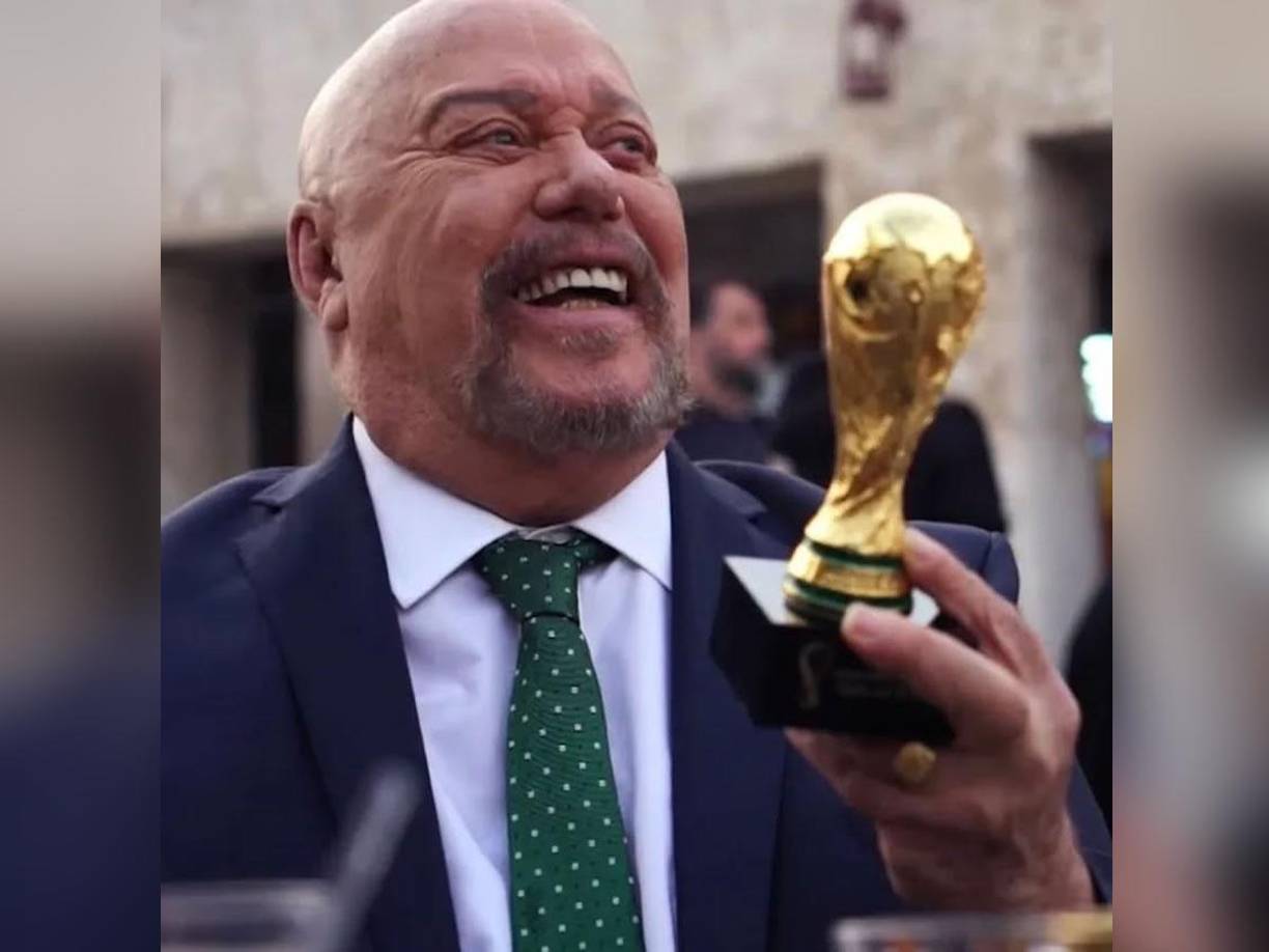 El motivo por el que el exnarrador oriundo de Jalisco habría sido internado fue por una supuesta crisis de salud, aunque no se dieron a conocer más detalles al respecto. 