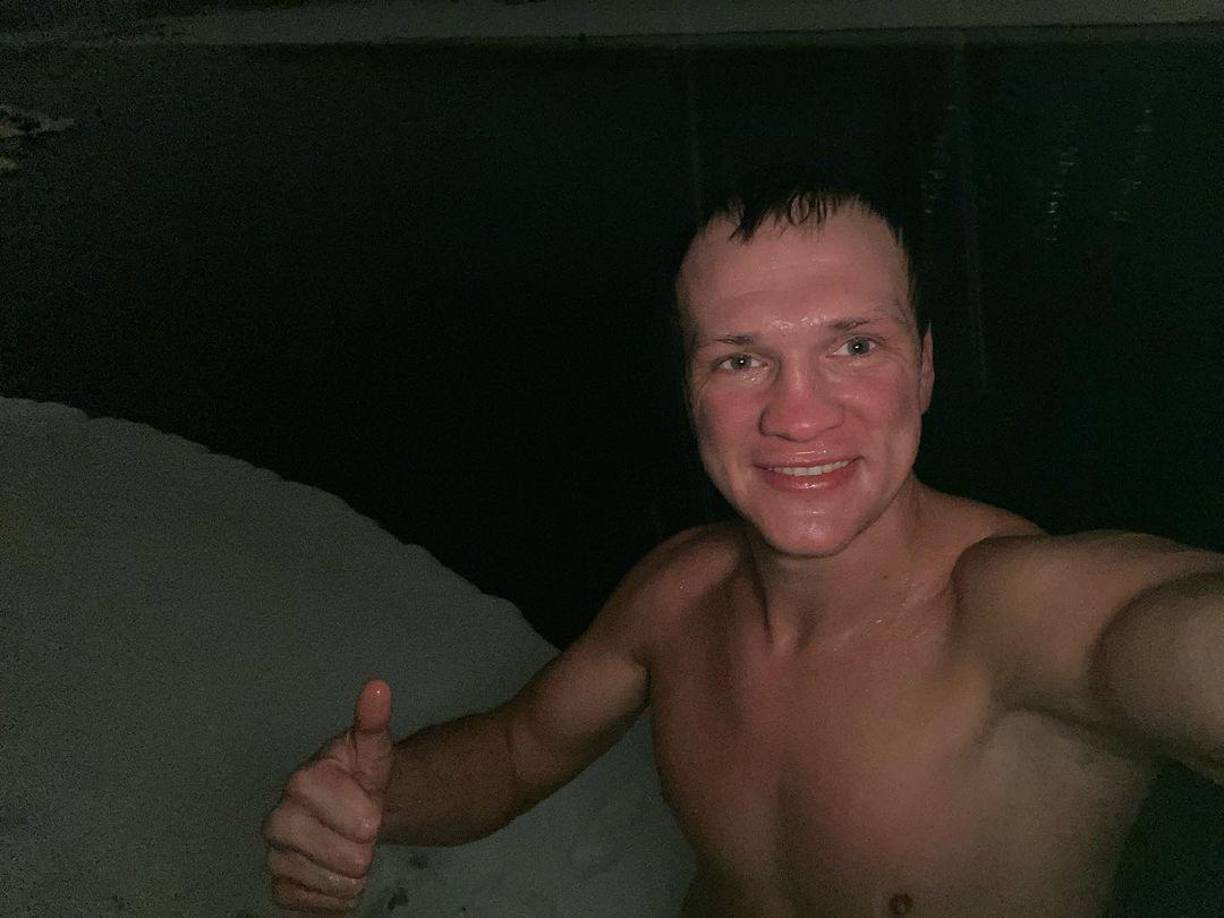 “Pérdida irreparable para la comunidad de Ivano-Frankivsk. Vitalii Merinov murió por la noche a causa de las heridas sufridas en la batalla en el hospital”, informó el alcalde de la zona.