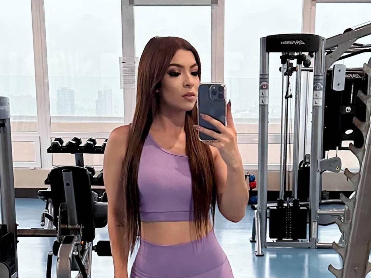 “Él (Rodrigo Auzmendi) dio el primer paso, yo tuve el interés de verle jugar. Lo que están haciendo es bueno para el Motagua”, fue otra de las confesiones de la hermosa Laura respecto al delantero argentino.