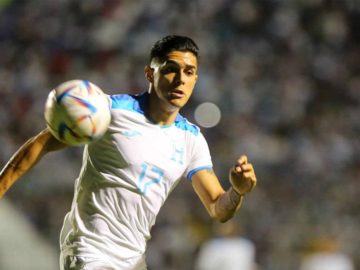 Luis Palma: Salió con una molestia muscular en el juego de ida, pero es casi segura su participación en el estadio Azteca. Estará como volante ofensivo por el sector izquierdo. 