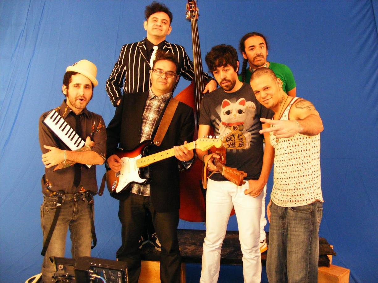 Y es que desde sus inicios en la banda musical Calle 13, René tuvo encontronazos con varios artistas por su extrovertida y forma de hacer música, no lo consideraban como un exponente o embajador del género urbano.