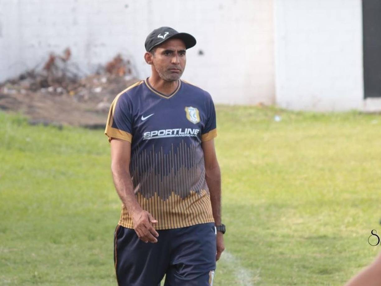 El ‘Pescado‘ Rodríguez ahora se enfocará de llenó con lo que le apasiona en el fútbol tras lograr el título de Licenciatura en educación física.