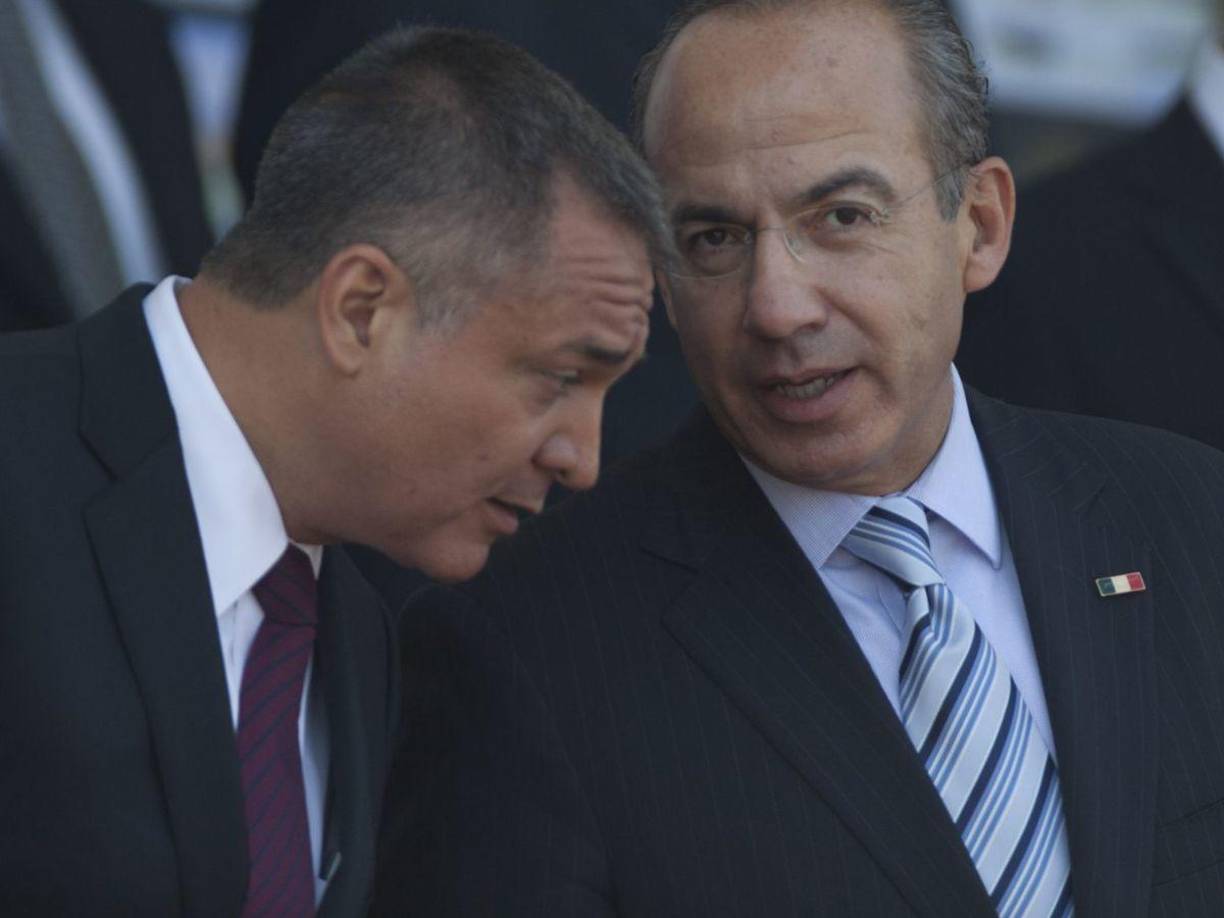 Al tratarse del funcionario mexicano de más alto rango que será juzgado por autoridades estadounidenses, los ojos de la opinión pública han estado puestos en el caso, de modo que diversas dudas han surgido respecto a las limitaciones y determinaciones que el juez Brian Cogan ha adoptado para que el jurado determine la situación jurídica de quien en su momento fue el máximo jefe de la policía en México.