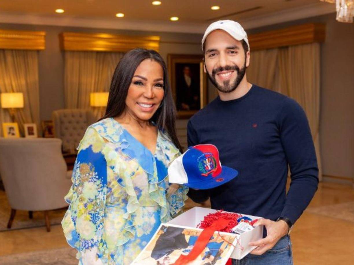 El presidente Nayib Bukele contrató a la republicana Magali Febles, considerada una de las mejores preparadoras de reinas en el mundo, para preparar a Miss El Salvador. 