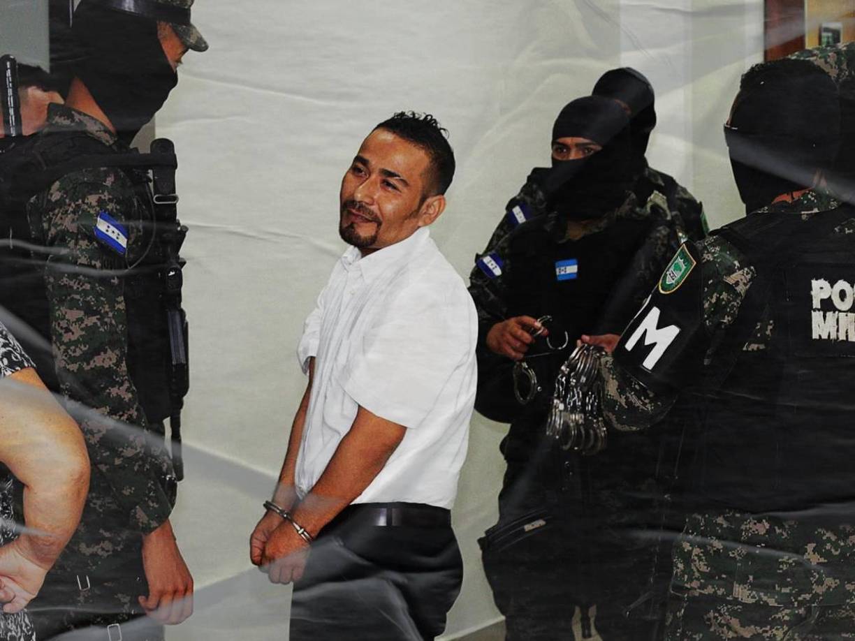 En 2018, fue condenado a 20 años de prisión por delitos de lavado de dinero y asociación ilícita. Sin embargo, la fuga orquestada permitió que el líder criminal escapara. 