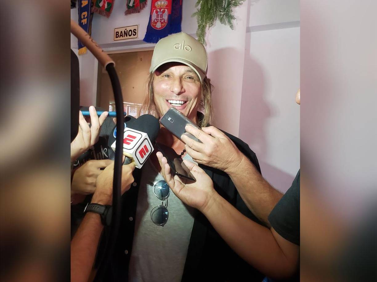 Cani, amigo cercano y colaborador de Troglio, destacó su rol en la llegada del técnico a Alta Córdoba. “Él es el técnico, yo soy su amigo. No me gusta la palabra ‘representante’, prefiero decir que soy el intermediario entre las partes. Contribuí simplemente a acelerar las cosas”, expresó.