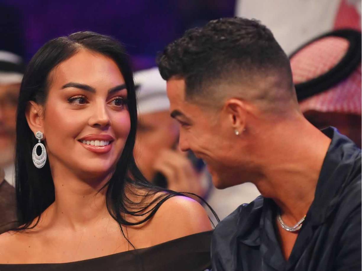 Y es que Cristiano Ronaldo no jugó el último partido del Al Nassr para estar cuidando a su pareja Georgina Rodríguez.