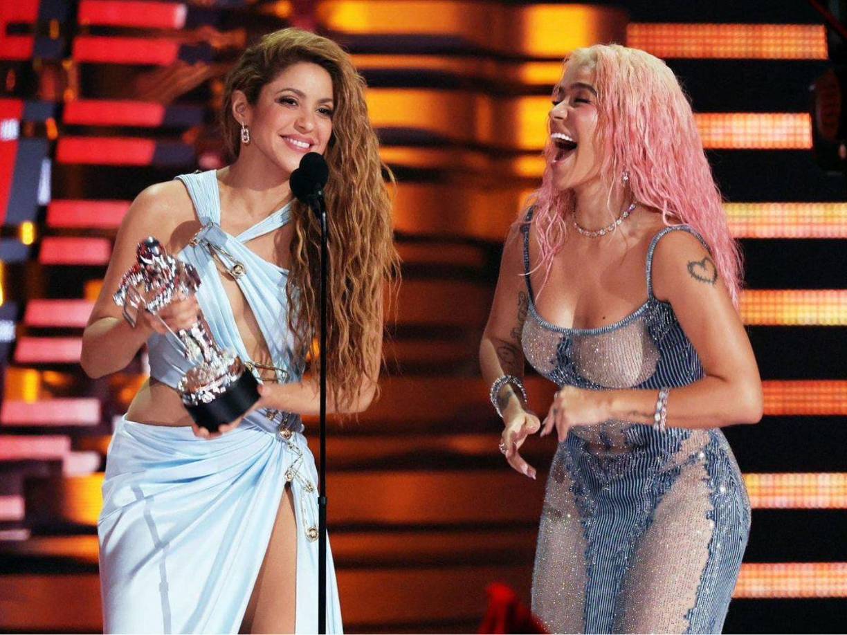 Además también se hizo con el premio al mejor video latino por TQG, su tema junto a Karol G