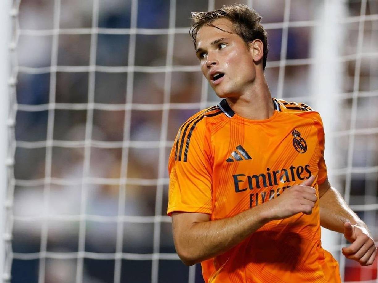 OFICIAL / Real Madrid anunció este miércoles la baja de Juanmi Latasa y su traspaso al Real Valladolid de España.