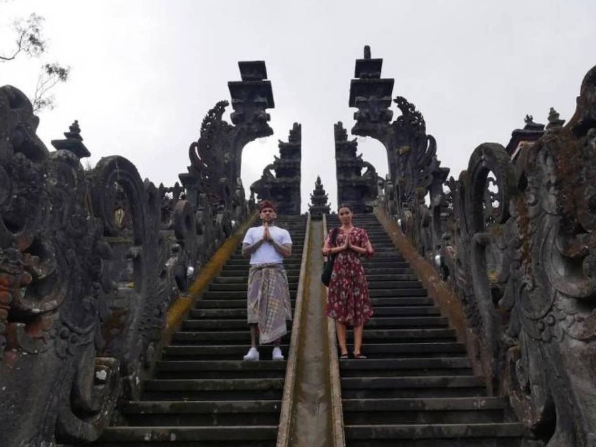 <b>“ </b>Un paso más en esta relación que tanta controversia ha generado”, anunciaron en el programa de Telecinco.