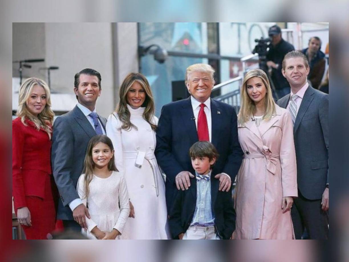 Además de su trabajo en The Trump Organization, Eric ha sido un entusiasta de la caza y un promotor de iniciativas filantrópicas a través de la Fundación Trump.