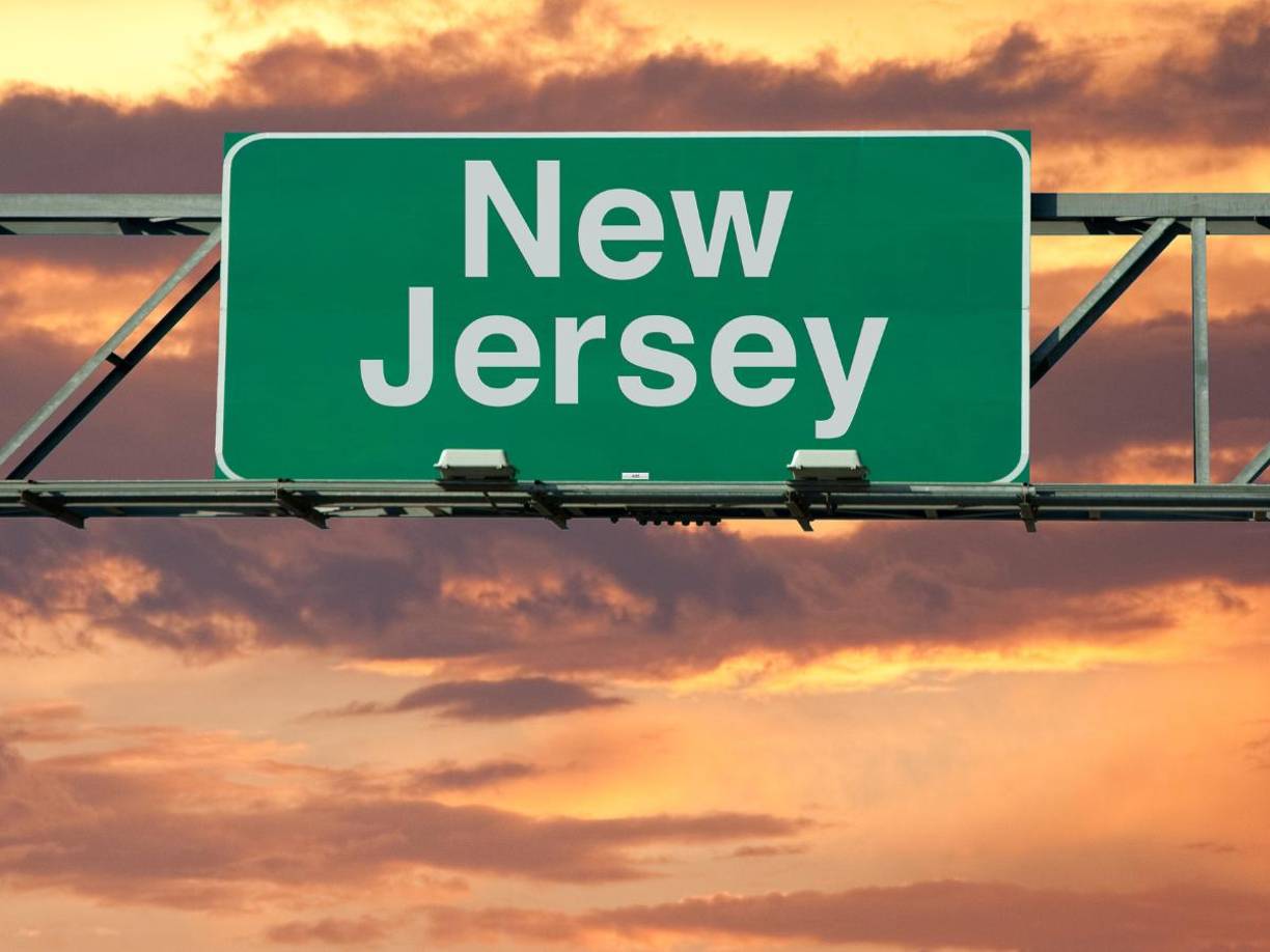 En Nueva Jersey, el salario mínimo subirá a $15.49 dólares por hora para la mayoría de los empleados a partir de enero de 2025. 