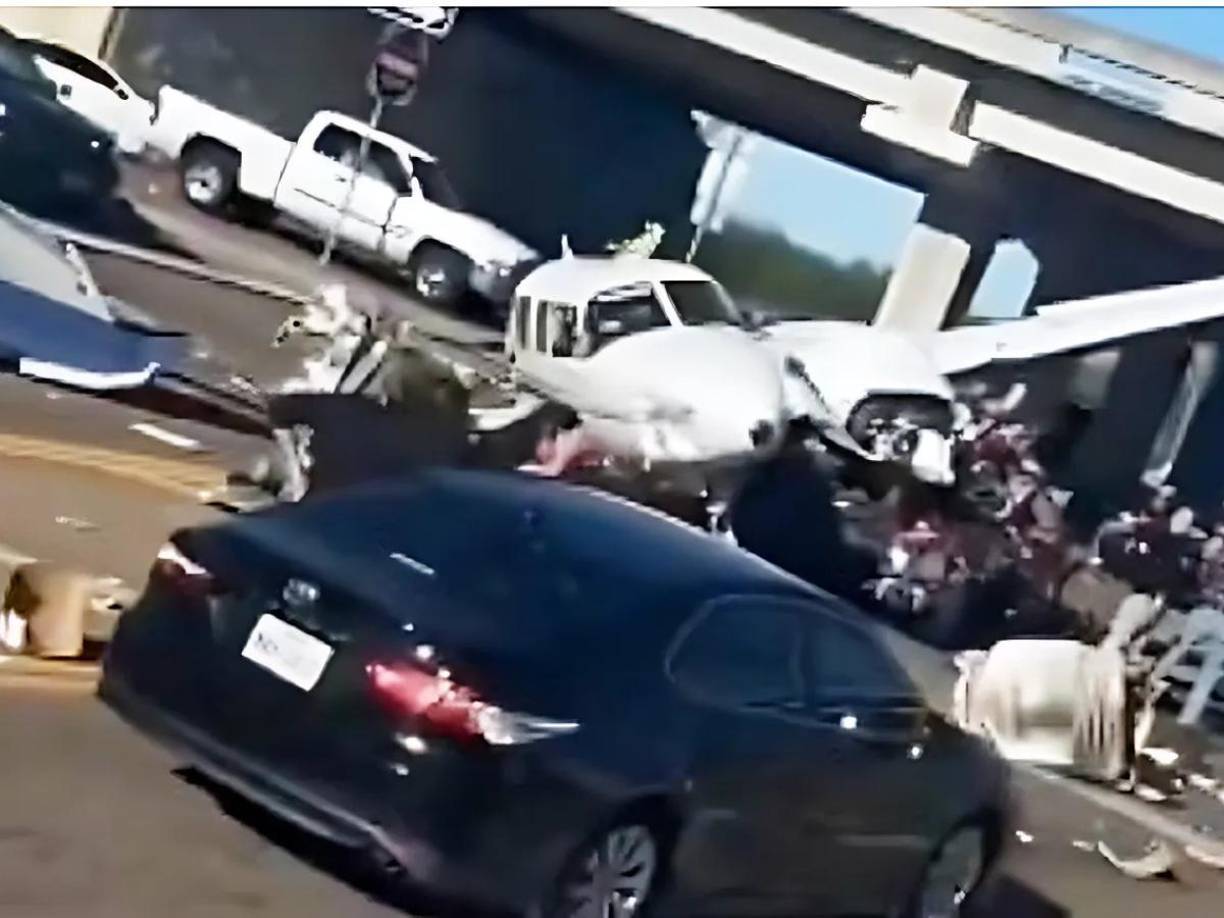 El accidente no solo dejó víctimas, sino también generó caos vial mientras las autoridades atendían la emergencia y limpiaban el lugar. 