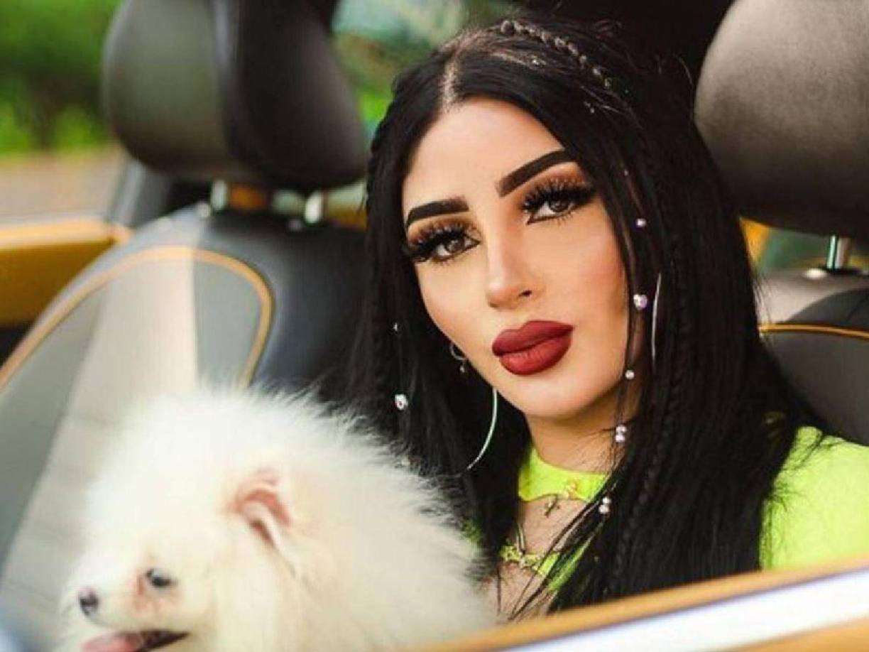 Durante una entrevista para el pódcast de Juan Frendsa, la intérprete contó que en su momento decidió hacerse todo tipo de operaciones físicas en una sola intervención, lo que le provocó una pérdida importante de sangre.