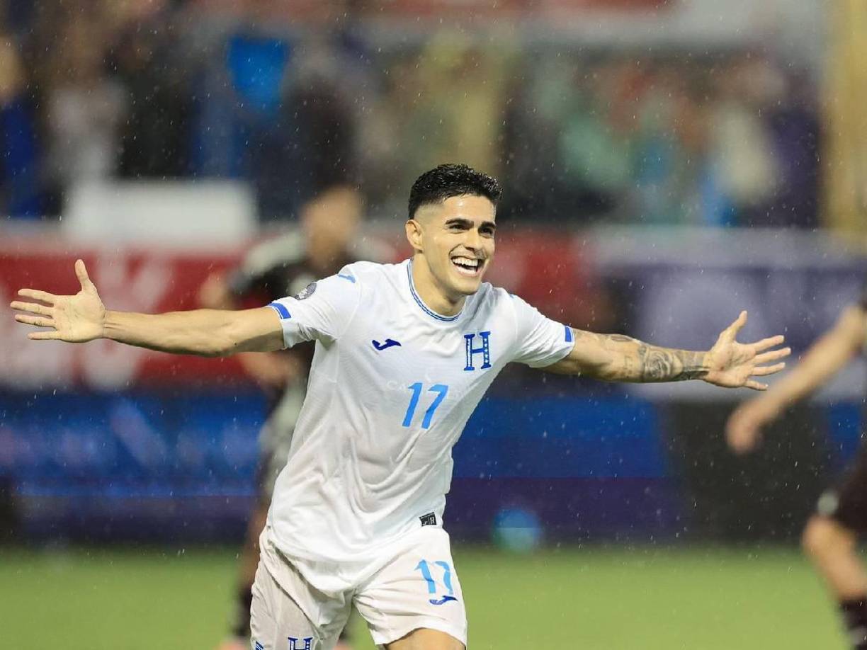 Los anterior, ha provocado que todos los reflectores apunten sobre la imágen del “Bicho”.