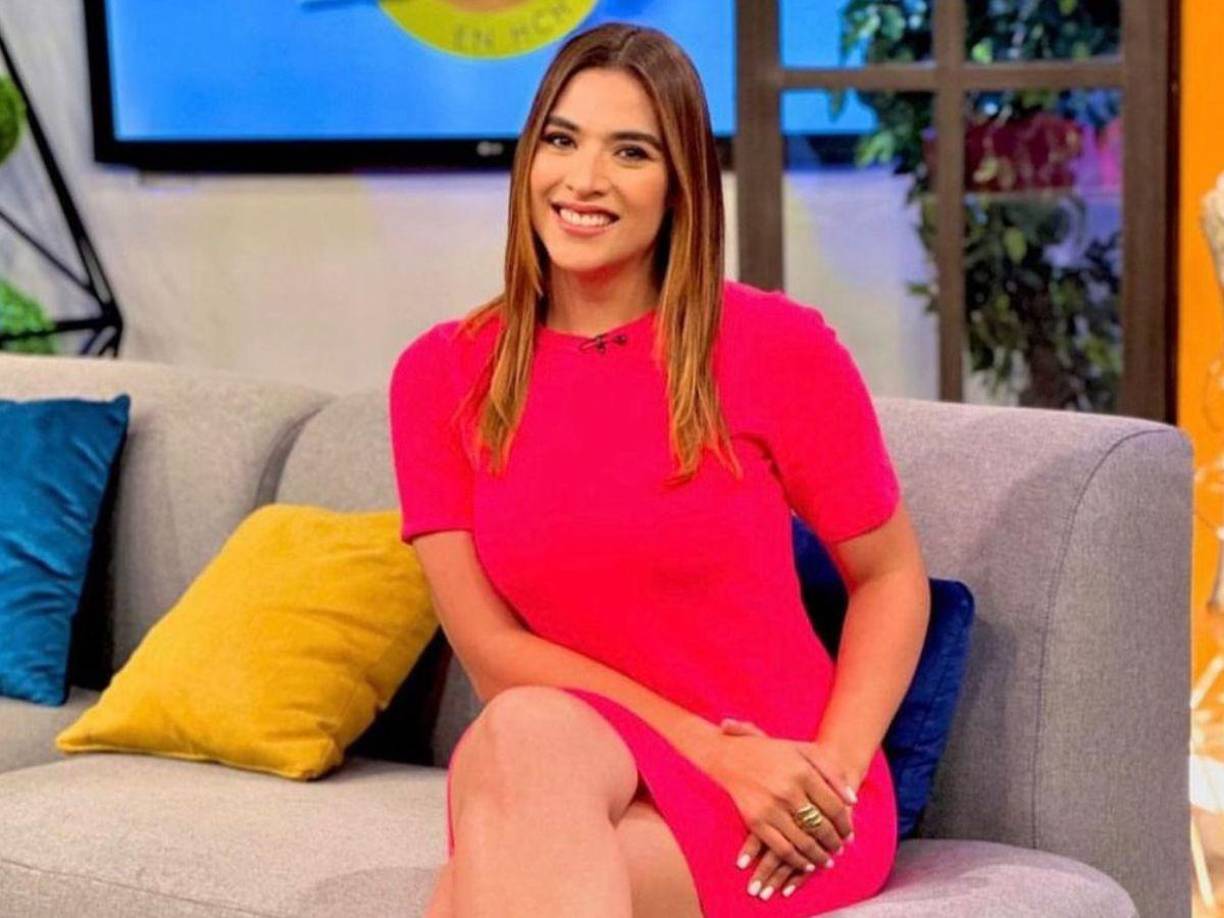 También es propietaria de su propia tienda de ropa llamada “Calan” donde vende vestuario y accesorios para mujeres. 