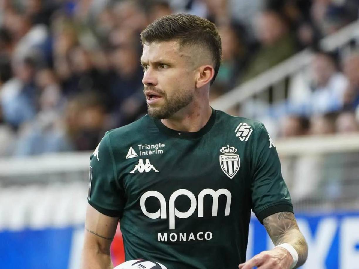 Informa Diario AS, el Barcelona se está fijando en Caio Henrique del AS Mónaco.