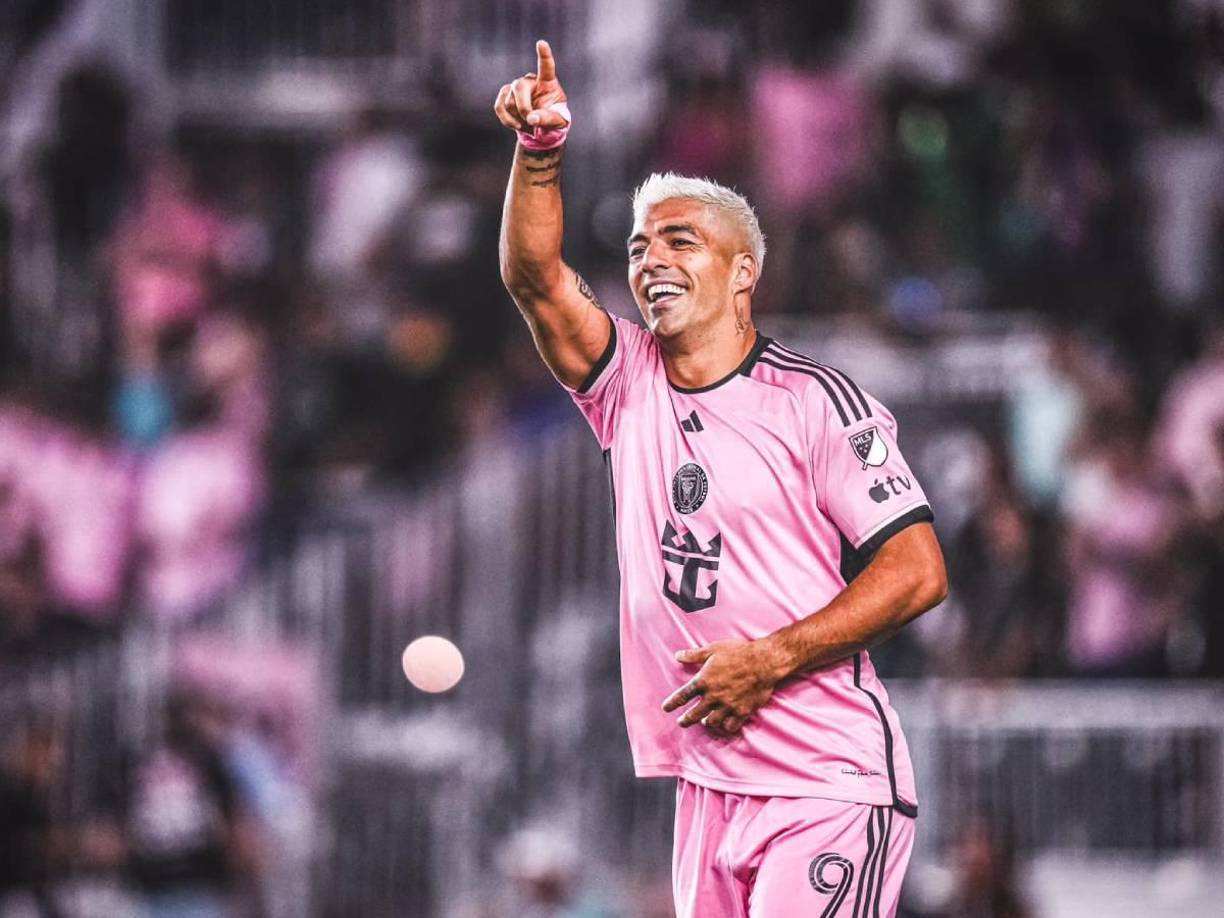 Suárez, que se encontraba descansando en la zona (en Solymar, pegado a Ciudad de la Costa) tras finalizar su temporada en la MLS, se enteró del hecho y, según manifestó la prensa local, decidió hacerse presente junto a su esposa Sofía Balbi para intentar ayudar a esta persona.