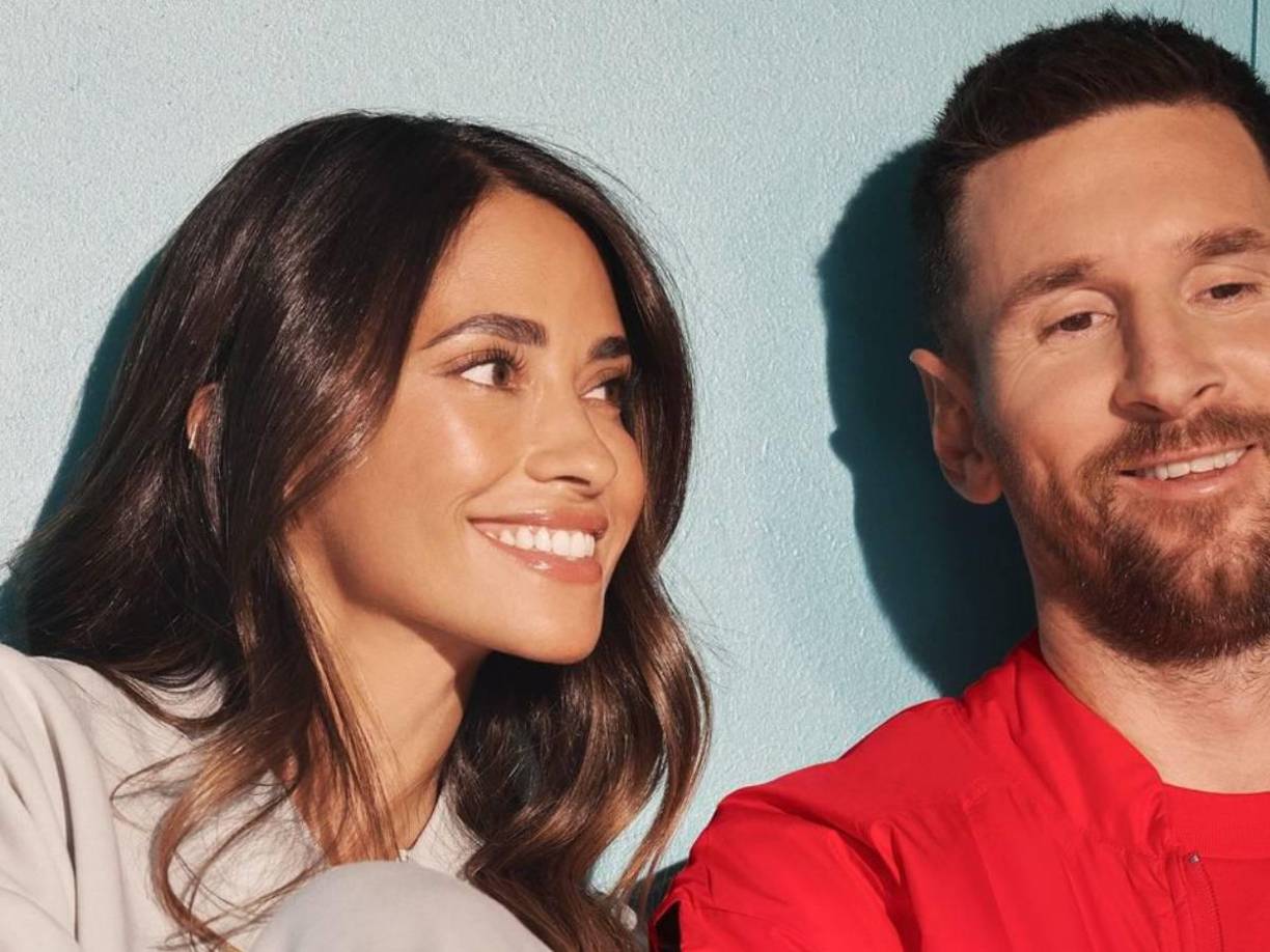 Una familia y 3-<i>Stripes</i>” (tres tiras, en español), escribieron al pie de las soñadas fotos que, en tan solo dos horas, ya lograron acumular más de dos millones de Me Gusta.