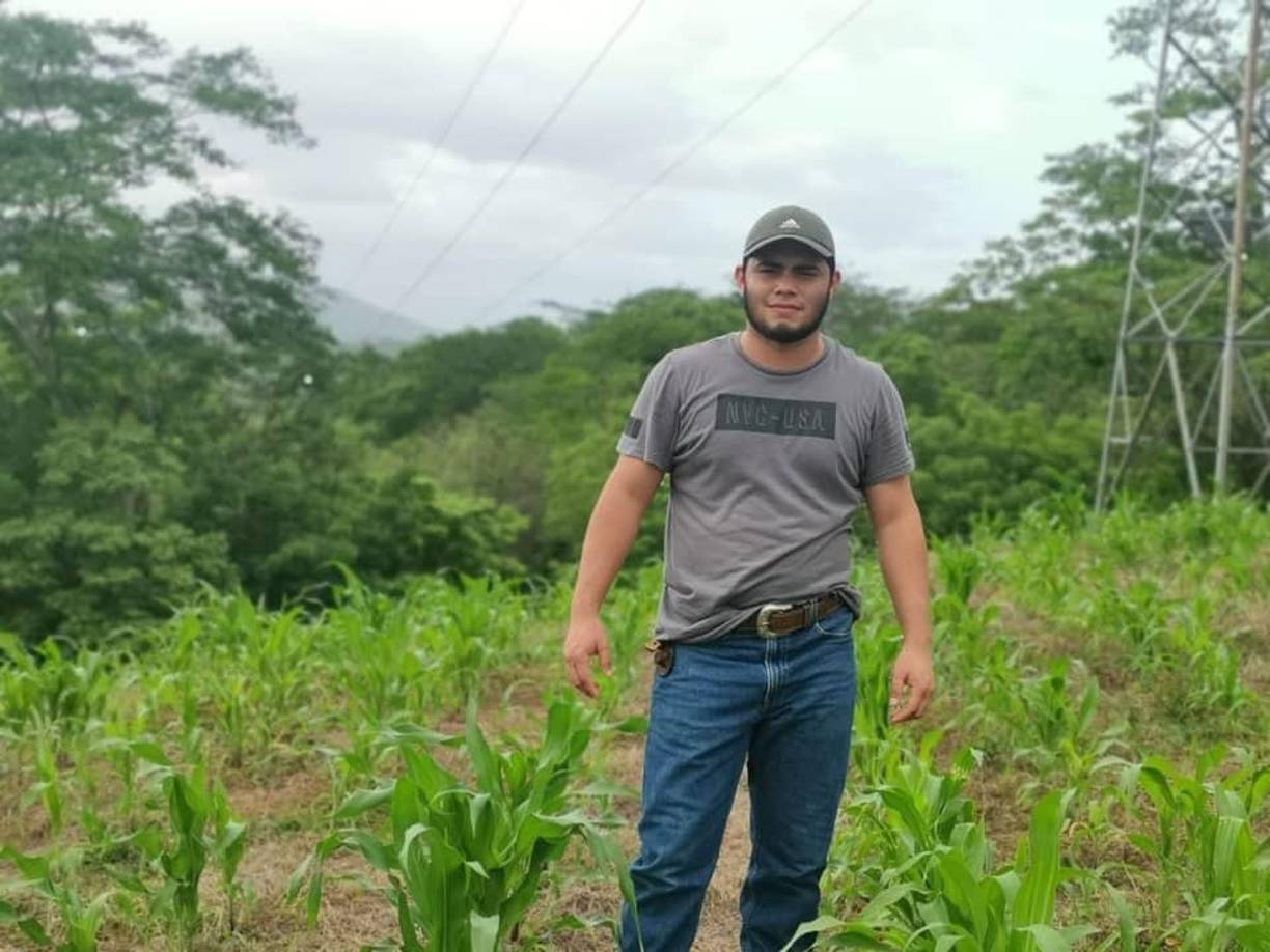 Tras varios operativos de búsqueda, las autoridades localizaron el cuerpo en una zona alejada de la colonia Fuerzas Unidas de Villanueva. 