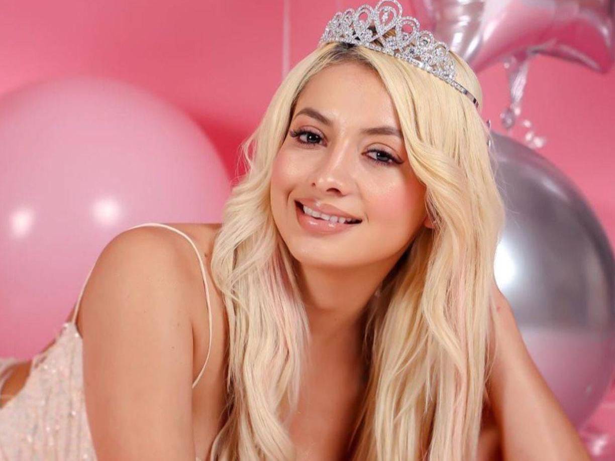 Nixy y es la joven que le robó el corazón al futbolista hondureño Andy Nájar.