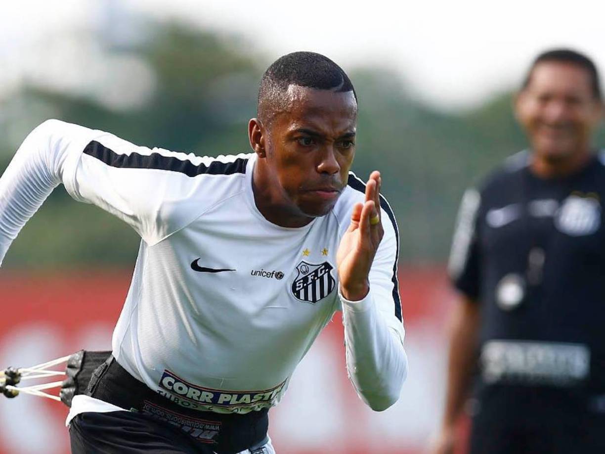  Hasta el momento, seis magistrados se han expresado en contra de la petición de habeas corpus presentada por su defensa, mientras que uno se pronunció a favor.